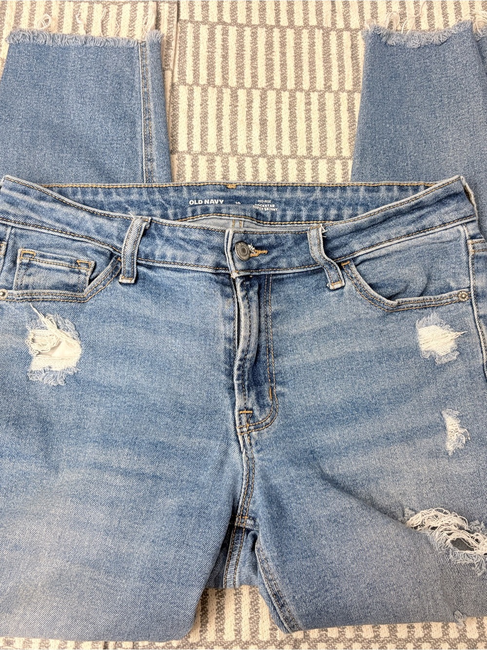 Old Navy Light Blue Straight-Leg Distressed Jeans